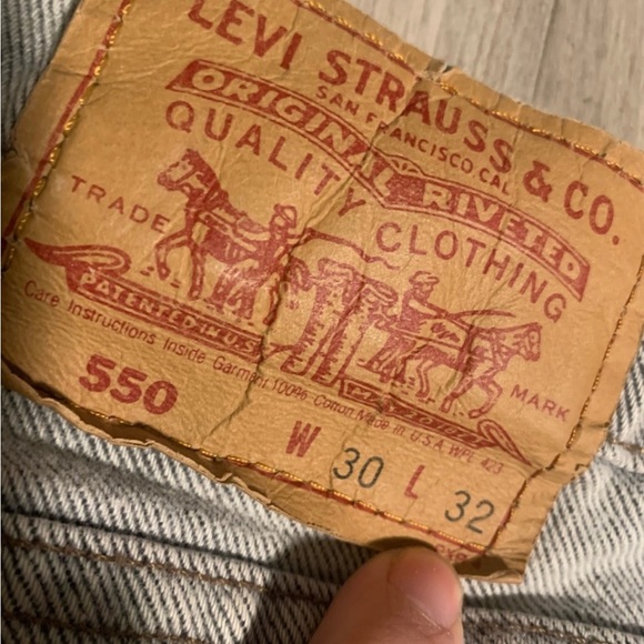 Vintage Levi’s 550 - Picture 4 of 6